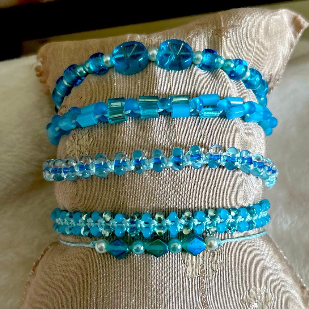 Blue String Bracelet - image 2